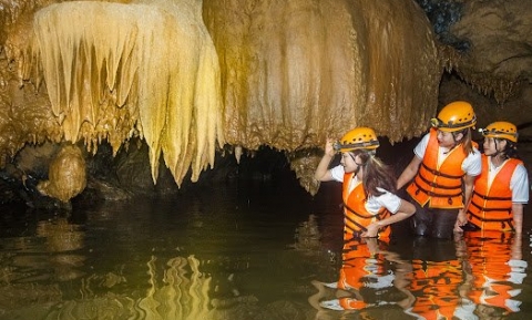 Khám Phá Hang Động Tại Quảng Bình