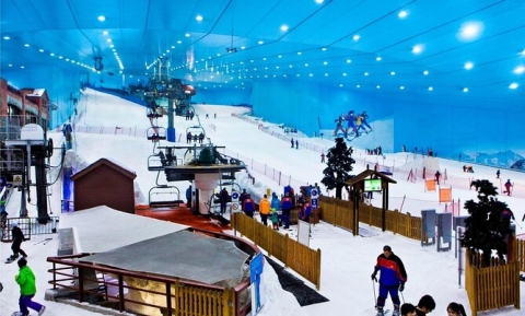 Khu vui chơi trượt tuyết Ski Dubai: Trượt tuyết giữa lòng sa mạc