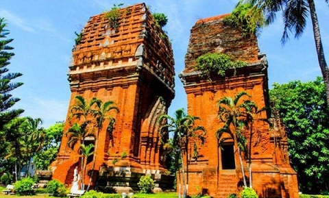 Khám phá kiến trúc Khmer Tháp Đôi Quy Nhơn: Công trình ghi dấu lịch sử