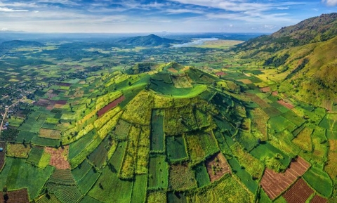 Chinh phục núi lửa Chư Đăng Ya giữa núi rừng Tây Nguyên hùng vĩ