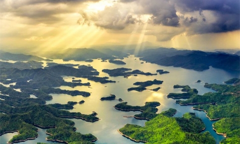 Hồ Tà Đùng – Vịnh Hạ Long trên cạn giữa Tây Nguyên đại ngàn  