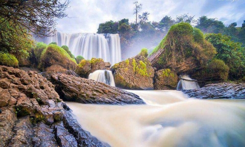 Khám phá 5 ngọn thác đẹp nhất Lâm Đồng mà không phải ai cũng biết