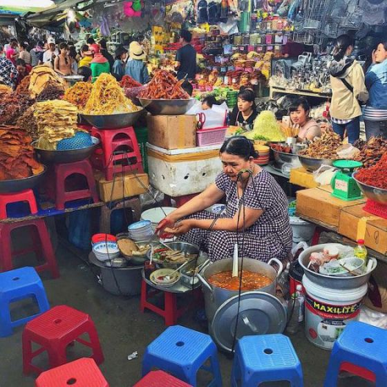 Phố ăn đêm Đà Nẵng: Chợ Cồn