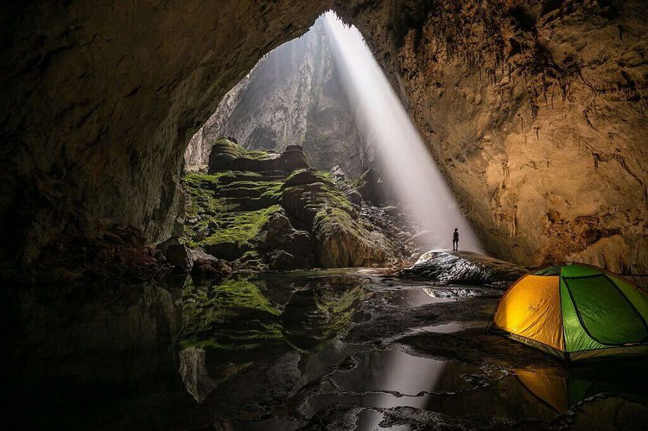 Khám phá hang động ở Quảng Bình