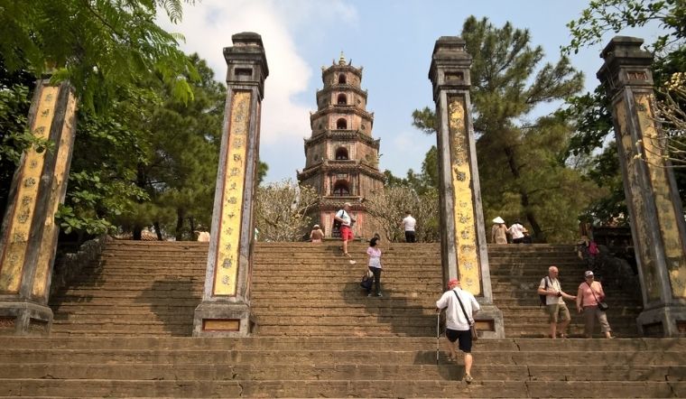 Lịch sử và nguồn gốc tên gọi của chùa Thiên Mụ ở Huế