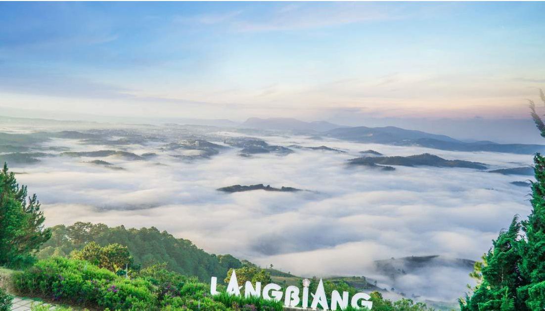 Săn mây Đà Lạt tại đỉnh LangBiang