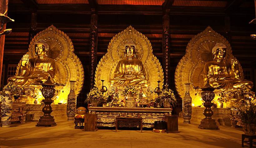 Tượng Phật bằng đồng dát vàng lớn nhất châu Á