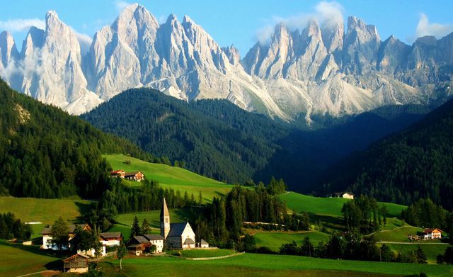 Khám phá dãy núi Alps ở Thụy Sĩ đi qua Ý