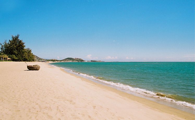 Bãi biển Ninh Chữ