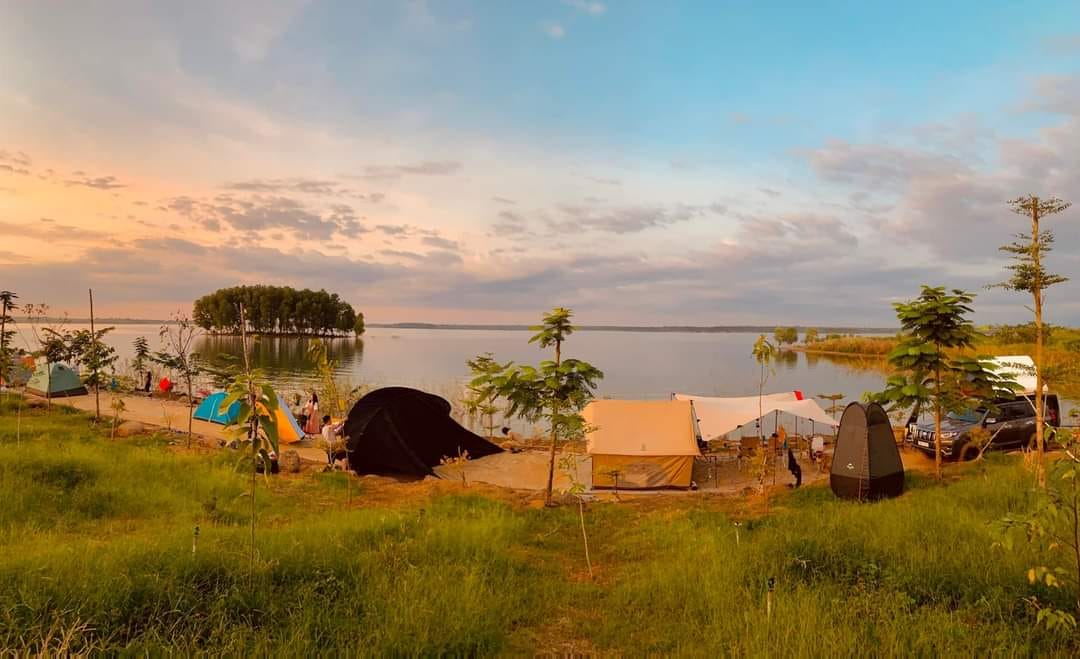 Mã Đà LakeView Camping