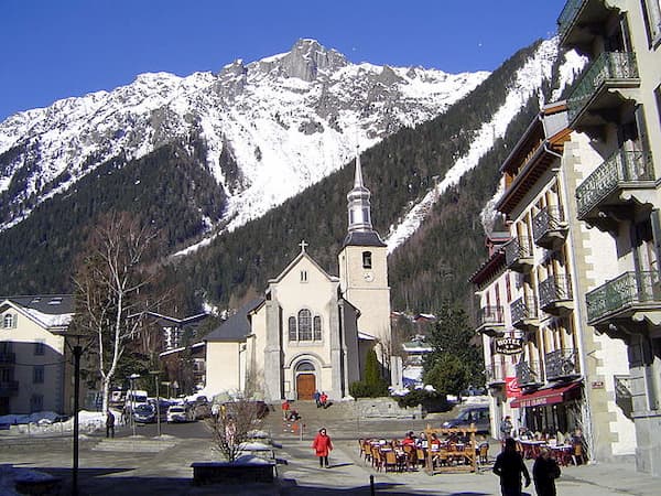 Khám phá dãy núi Alps ở Thụy Sĩ đi qua Pháp