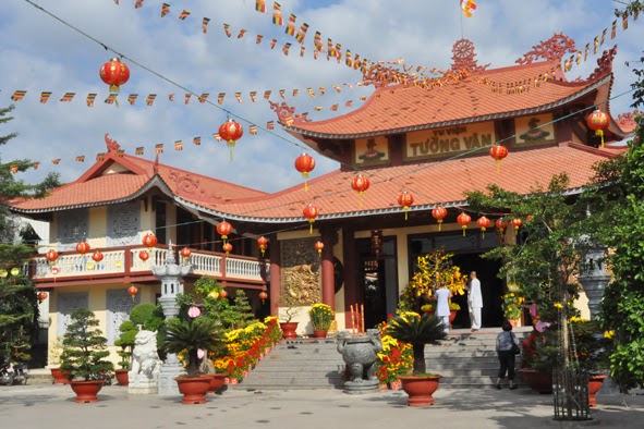 Tour Miền Tây Thập Tự Cảnh: Hành Hương Mười Phương Chư Phật