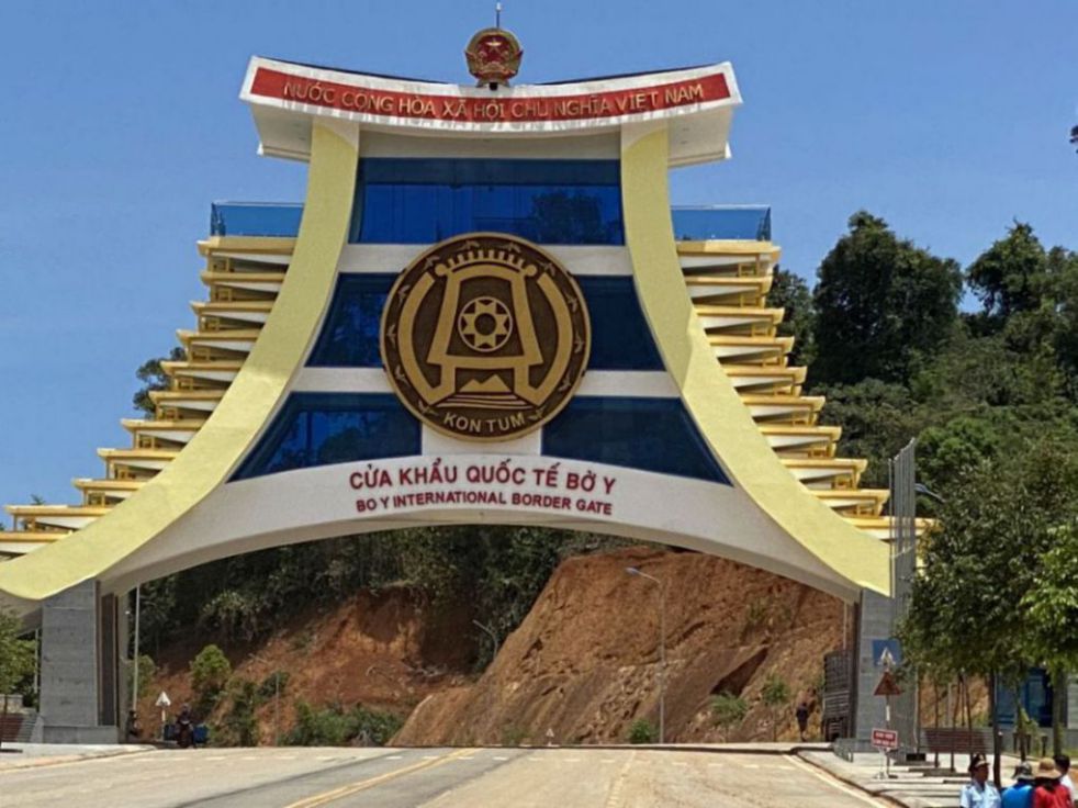 Cửa Khẩu Quốc Tế Bờ Y