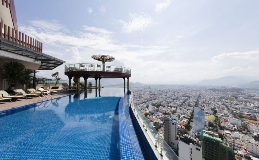 KHÁCH SẠN 5 SAO REGALIA GOLD NHA TRANG 3N2D